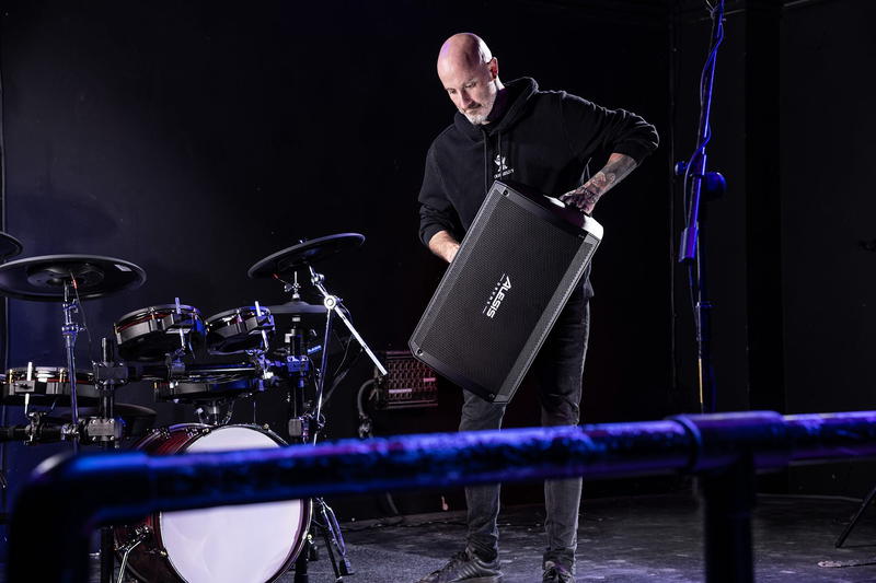 Rumpumonitori Alesis Strike Amp 12 mkII s&auml;hk&ouml;rummuille